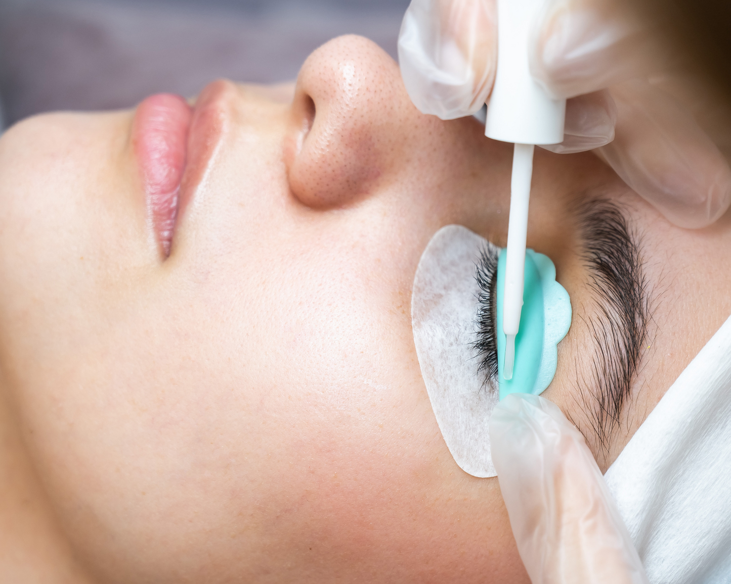 Eyebrow & Eyelash Treatments - Beauty Treatment
