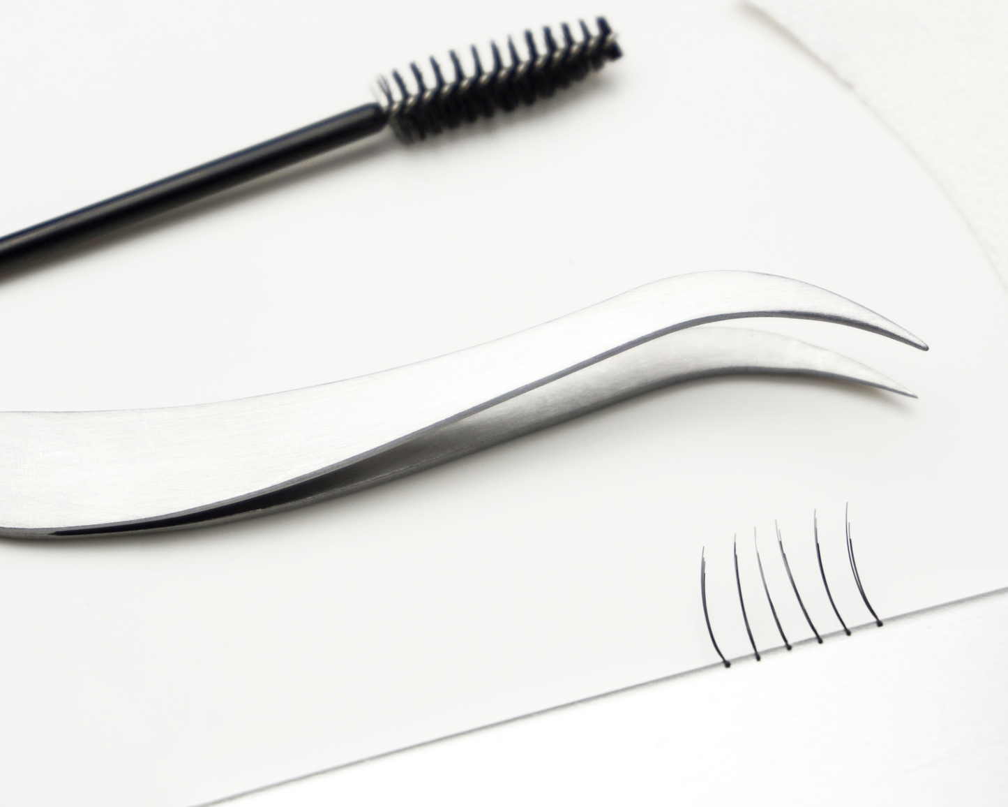 Eyebrow & Eyelash Treatments - Beauty Treatment