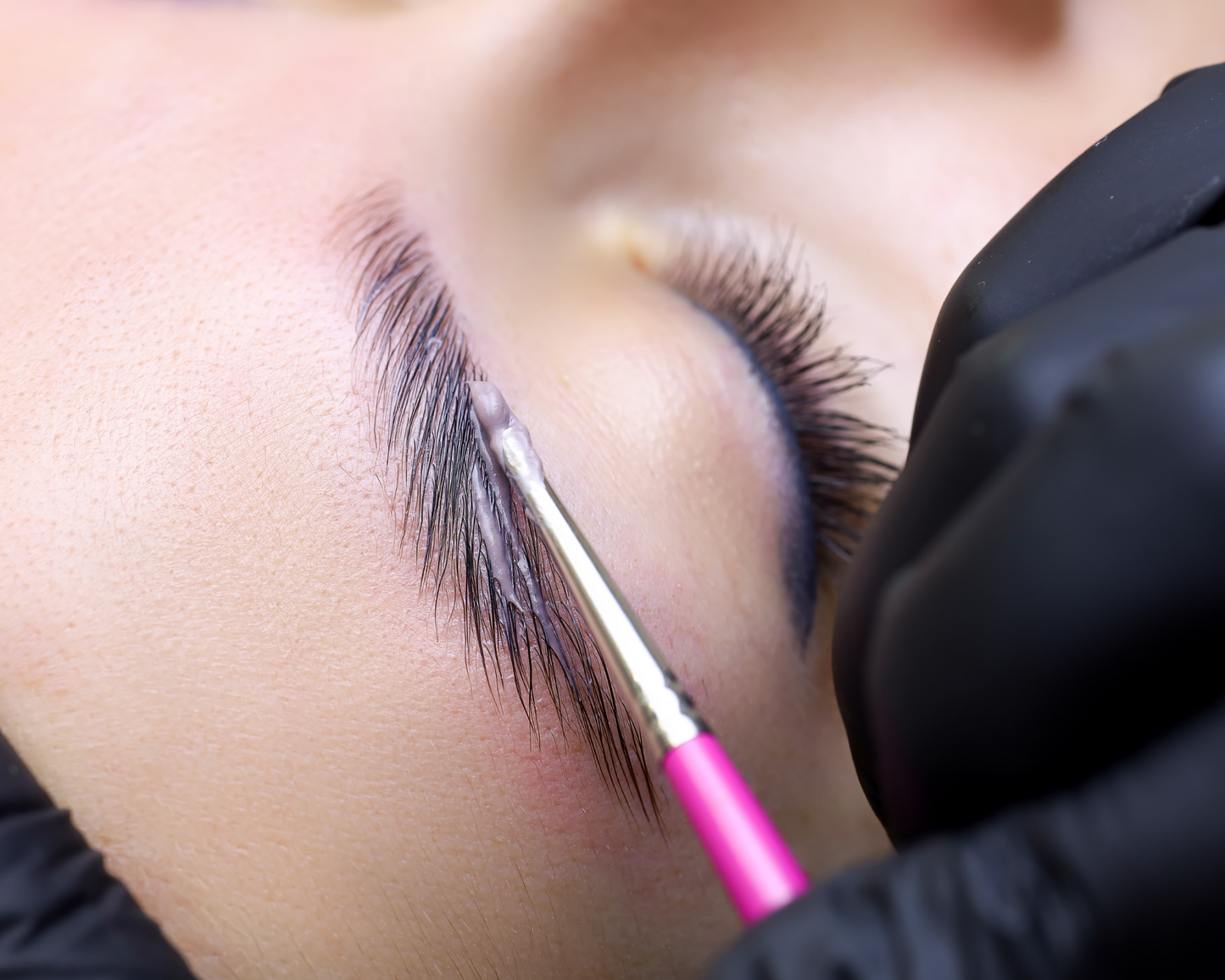 Eyebrow & Eyelash Treatments - Beauty Treatment